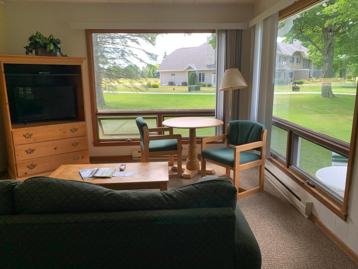Maxwelton Braes Lodge & Golf Course Бейлис Харбър Екстериор снимка