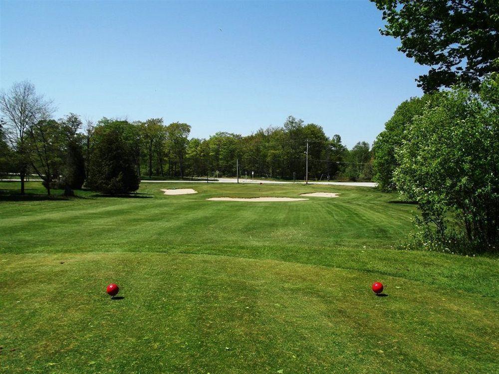 Maxwelton Braes Lodge & Golf Course Бейлис Харбър Екстериор снимка